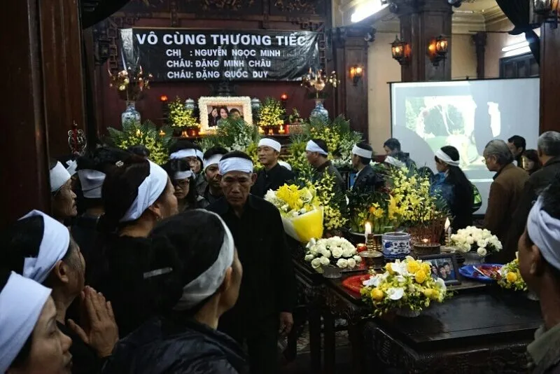 Các loại tấm liễn đám tang phổ biến Các loại tấm liễn đám tang phổ biến