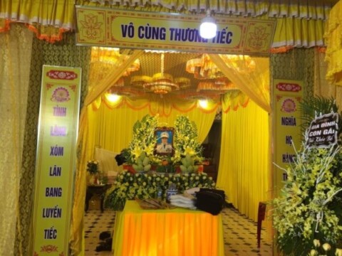 Cách lập bàn thờ vong đúng chuẩn