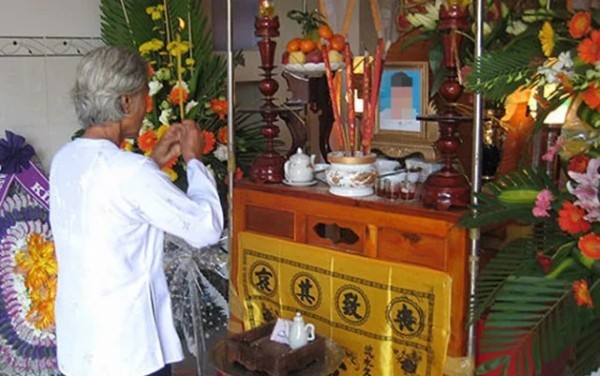 Vì sao cần thờ cúng người chết trẻ?