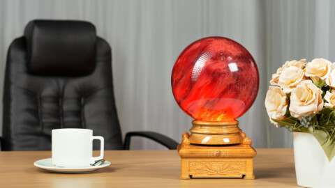 Ảnh hưởng của quả cầu phong thủy mệnh Hỏa đến các lĩnh vực trong cuộc sống